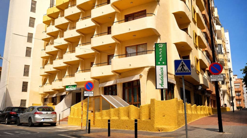 Recepción del Hotel Andalucía para una estancia durante los festivales de Benidorm