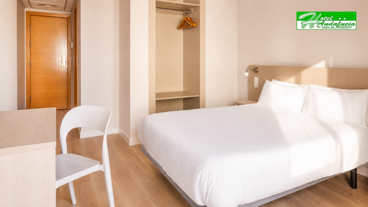 Habitación del Hotel Andalucía para asistir a Juan Dávila en Benidorm 2026